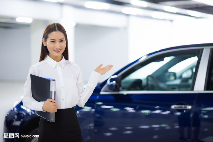 駕馭夢(mèng)想 汽車銷售商務(wù)女性的專業(yè)之道